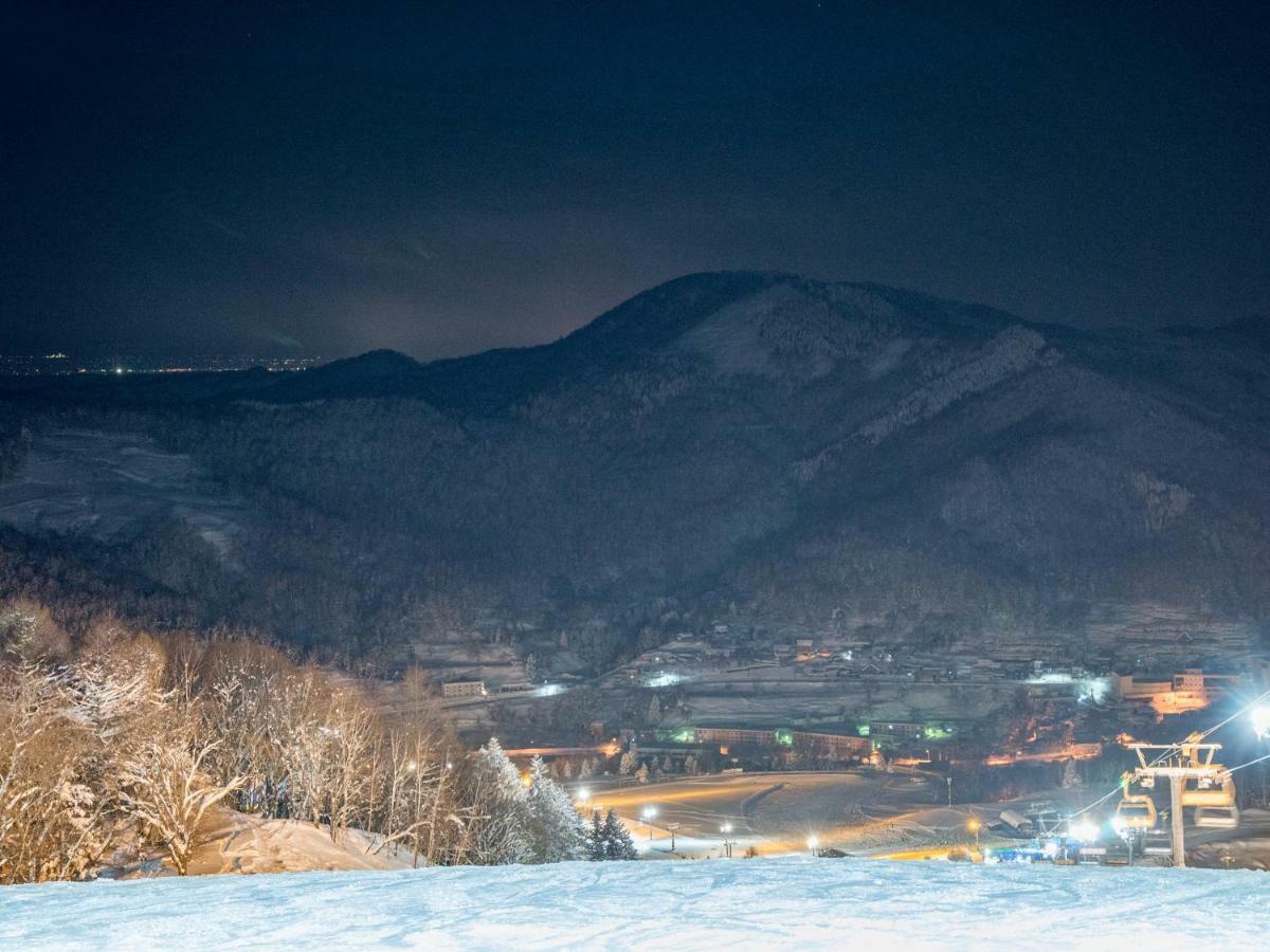 Hotel Mount Racey Yubari Exterior foto